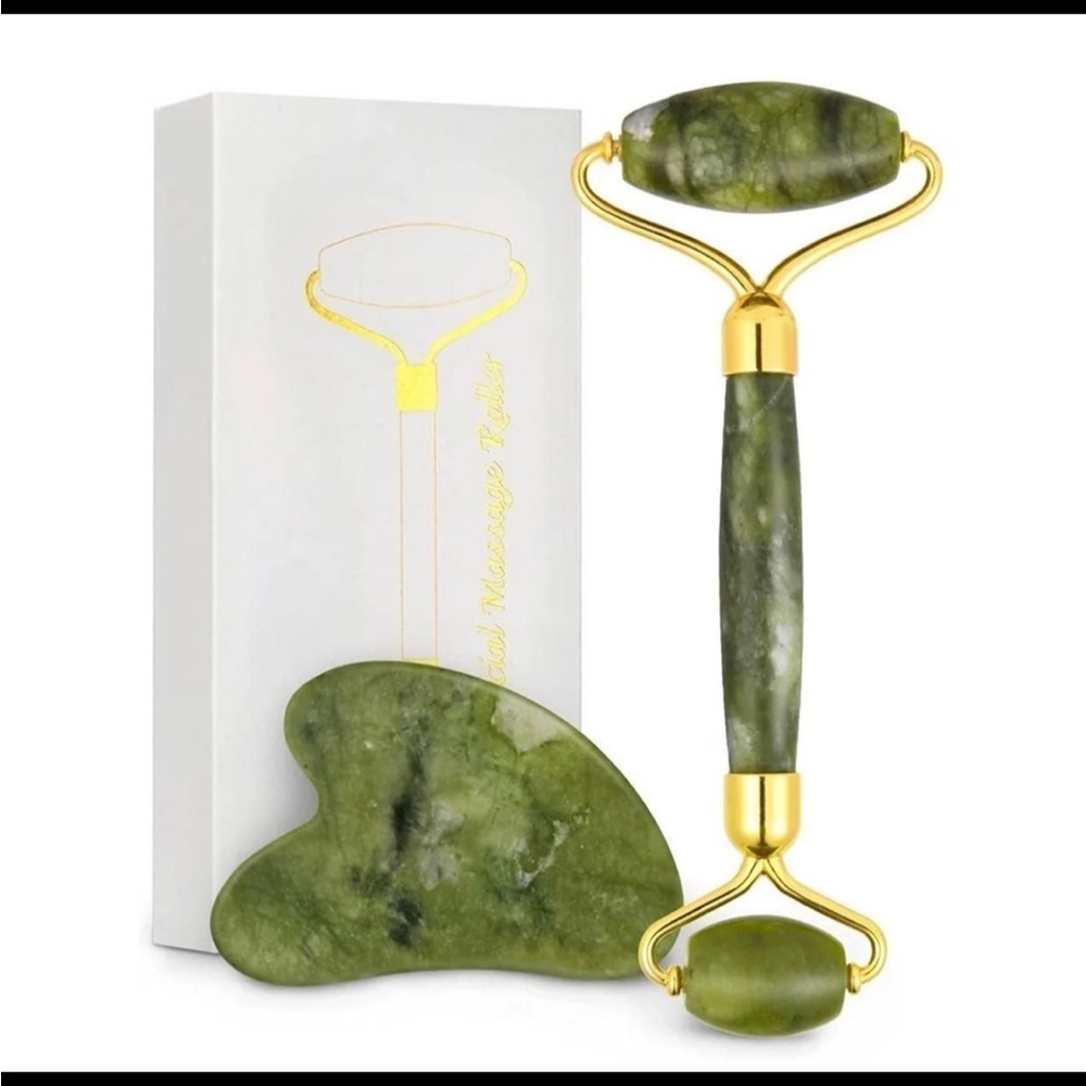 Green Jade Roller and Gua Sha Set